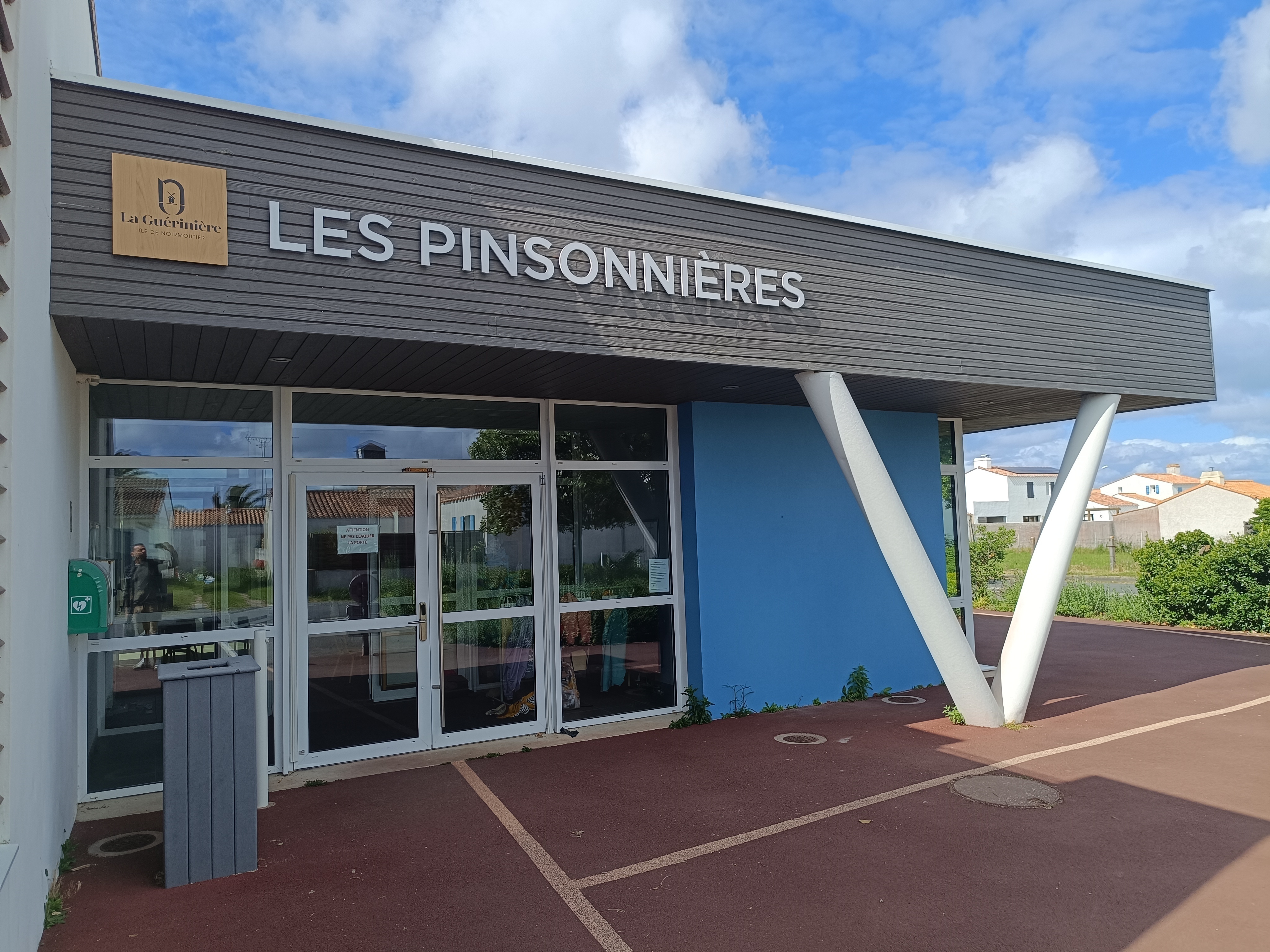 Les pinsonnieres